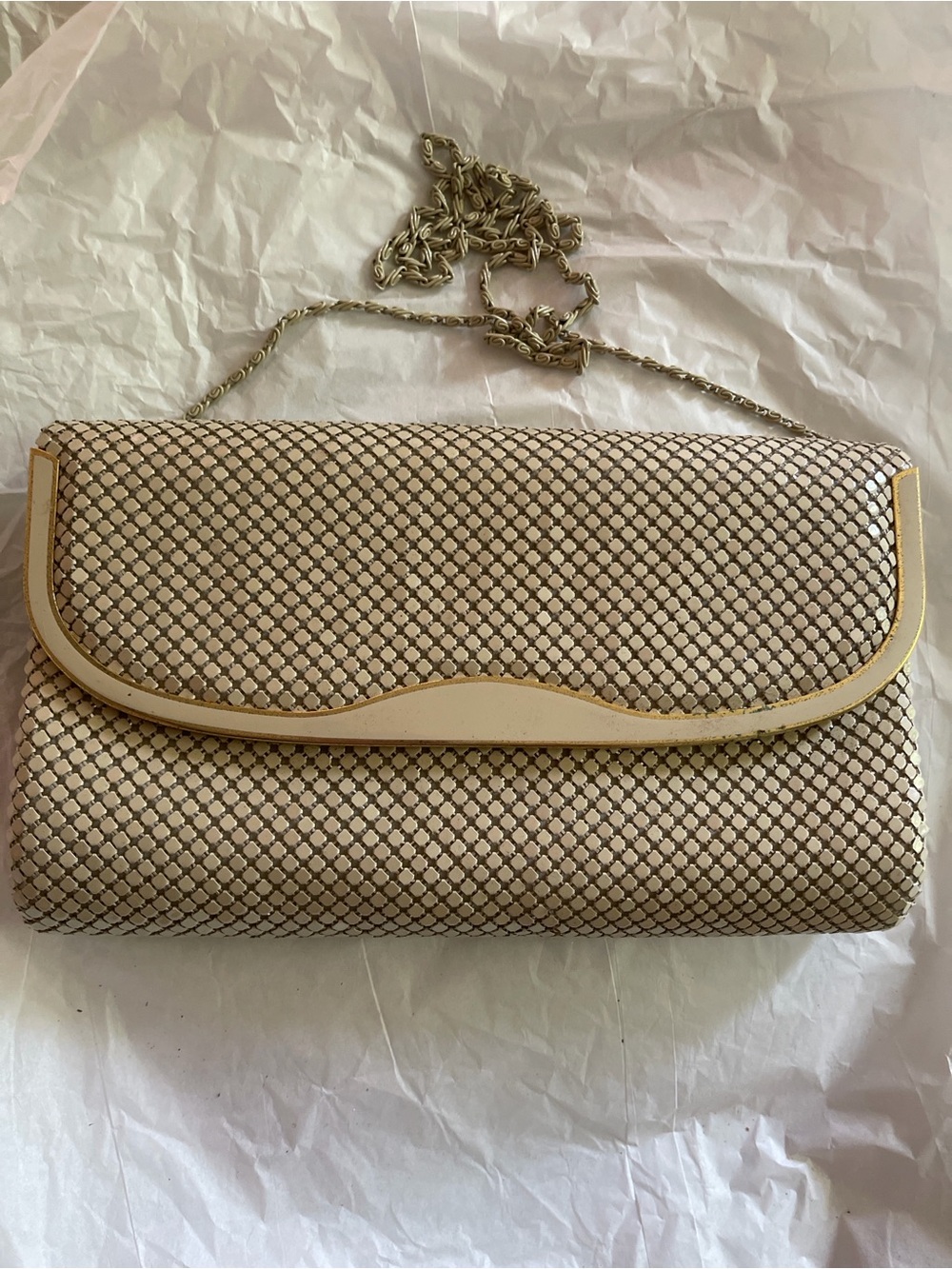 Chic Cream Woven Chain-Shoulder Clutch
